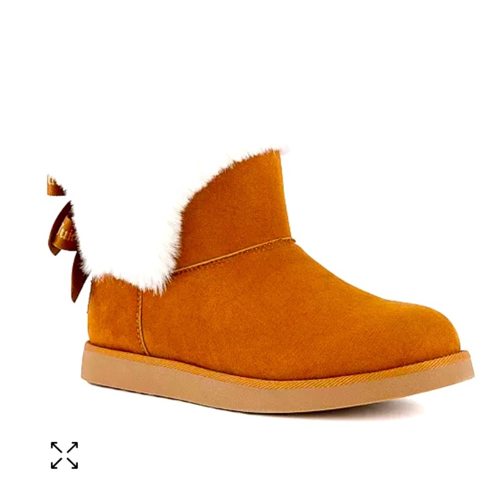 NEW JUICY COUTURE Boots